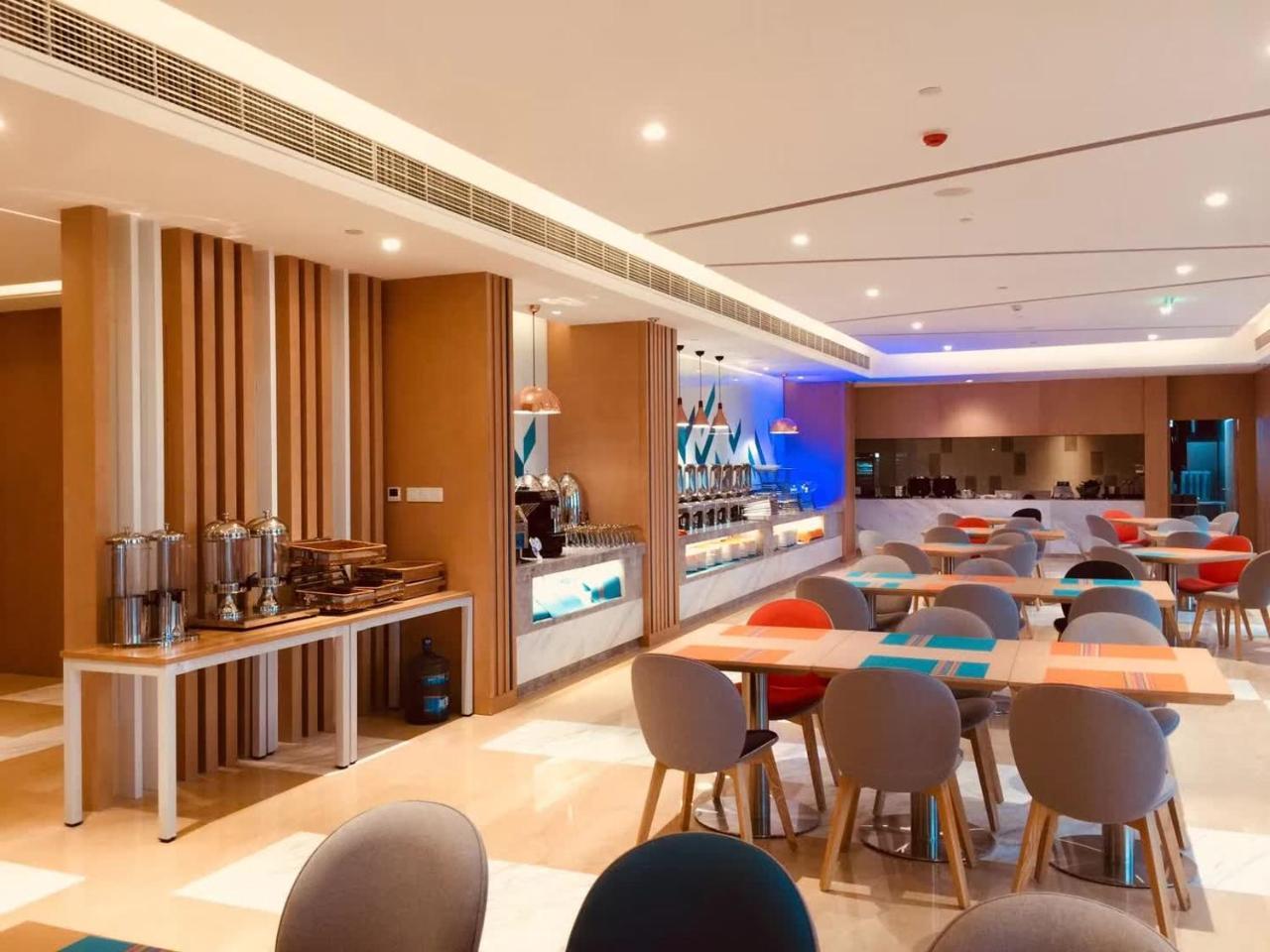 Pixian Holiday Inn Express Chengdu Tianhe, An Ihg Hotel מראה חיצוני תמונה